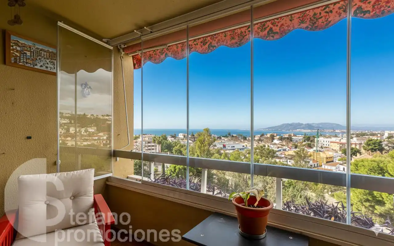 Bedroom of Flat for sale in Málaga  with Parquet flooring, Terrace and Storage room