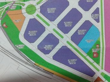 Terreno residenziale in vendita a Avenida Alemania-Italia