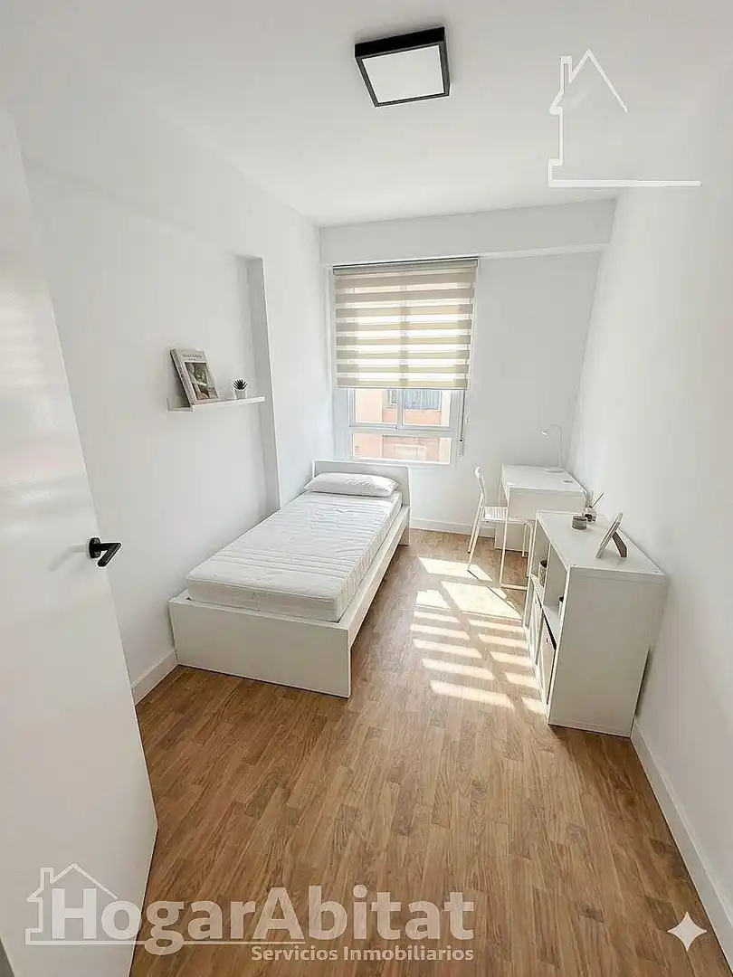 Bedroom of Flat for sale in Catarroja  with Air Conditioner, Heating and Furnished
