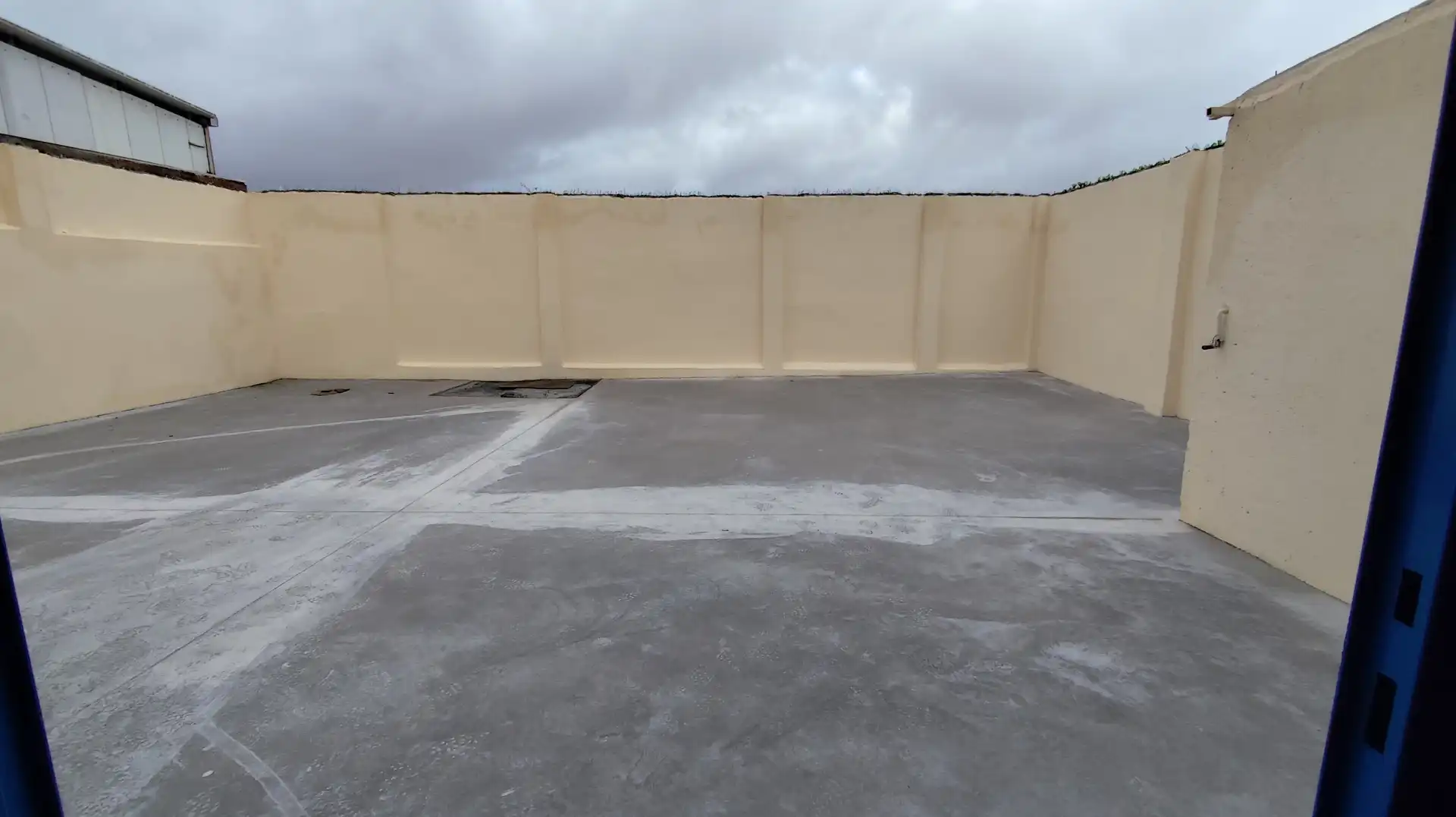Terraza de Nave industrial en venta en Cobeña