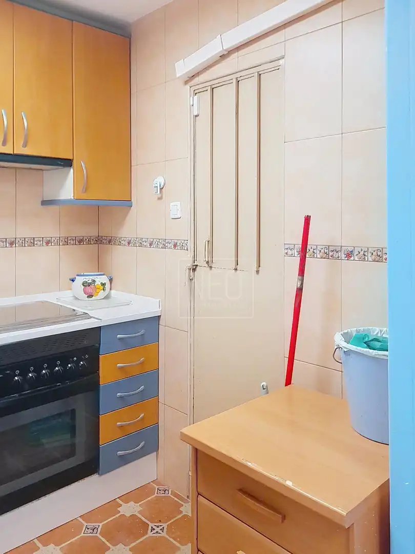 Kitchen of Ground floor for sale in Alcalá de Henares  with Air Conditioner and Heating