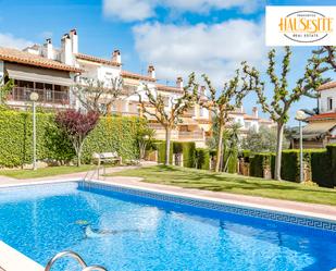Jardí de Casa adosada en venda en Sant Pere de Ribes amb Aire condicionat, Calefacció i Jardí privat