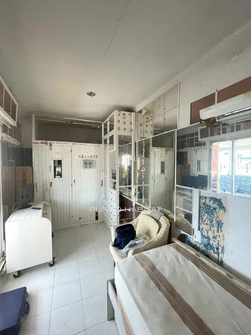 Schlafzimmer von Dachboden zum Verkauf in Barcelona mit Terrasse
