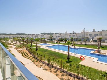 Mini appartamento con balcone in vendita a Desamparados - Hurchillo - Torremendo
