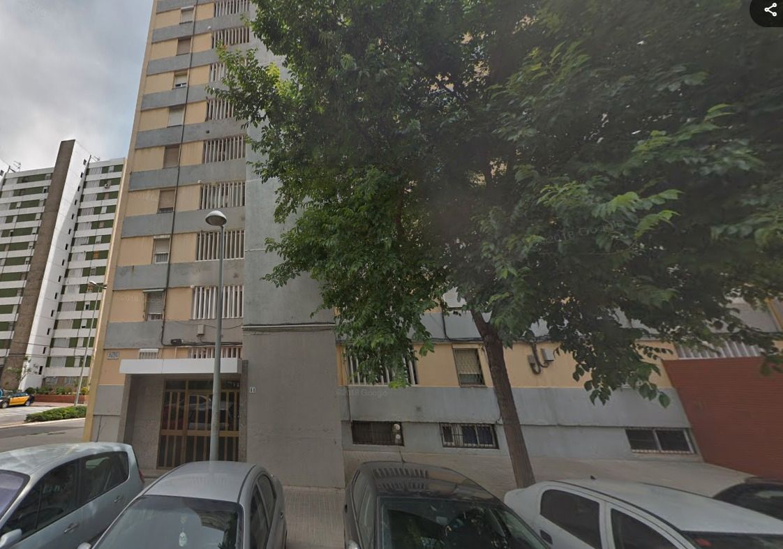 Exterior view of Flat for sale in L'Hospitalet de Llobregat