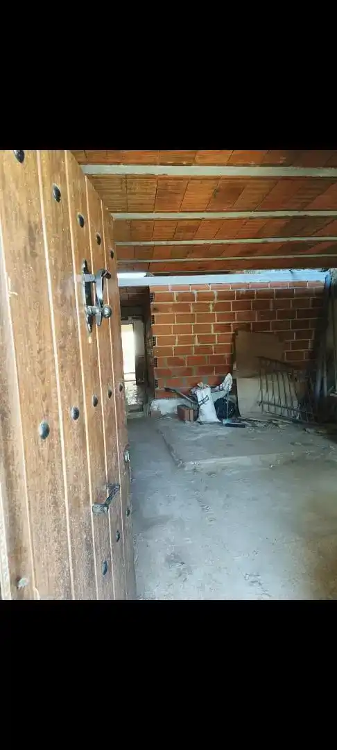 Casa adosada en venda en Valdecañas de Tajo amb Jardí privat i Traster