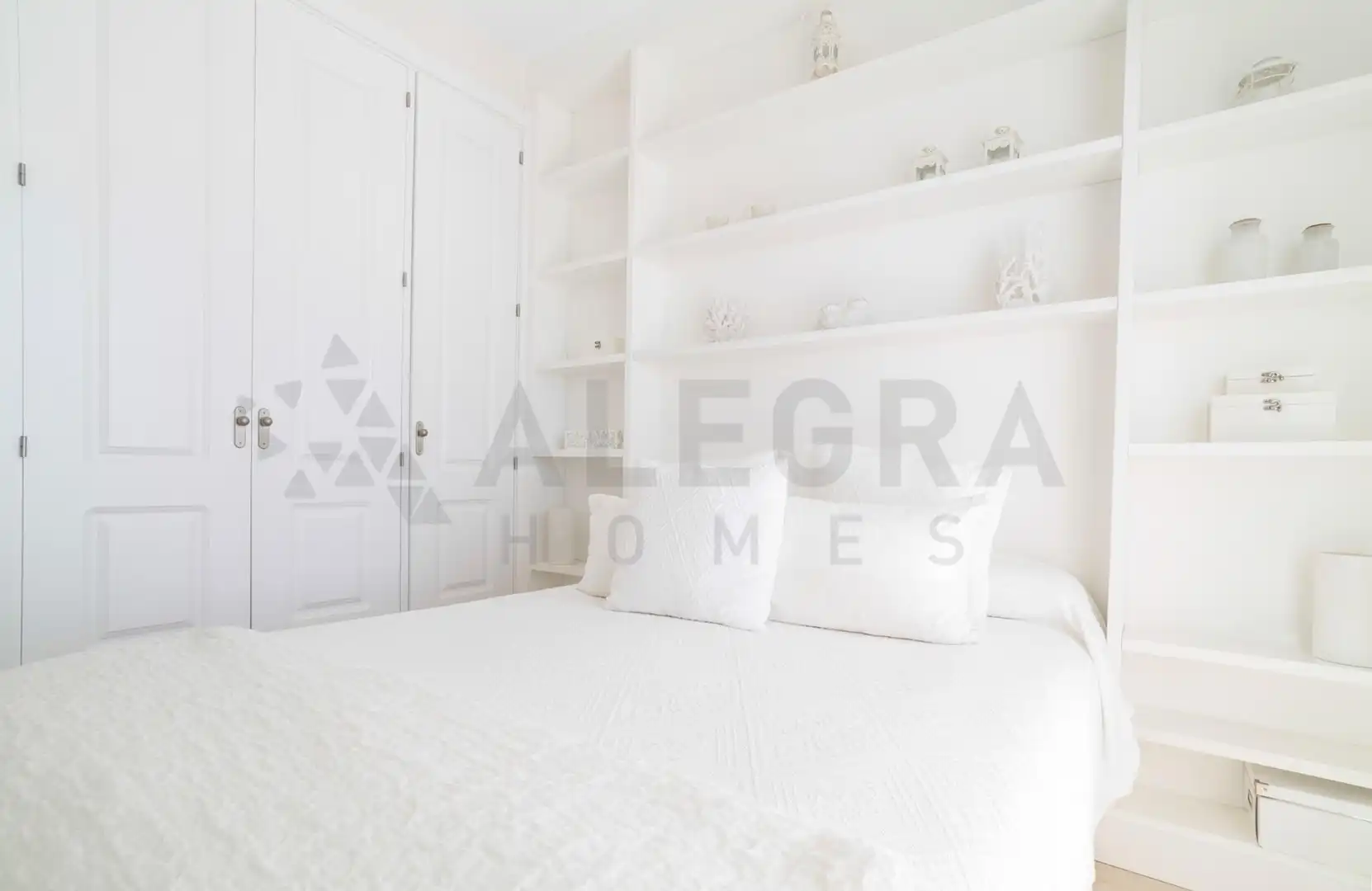 Habitación de Ático en venta en Rota con Aire acondicionado, Jardín privado y Terraza