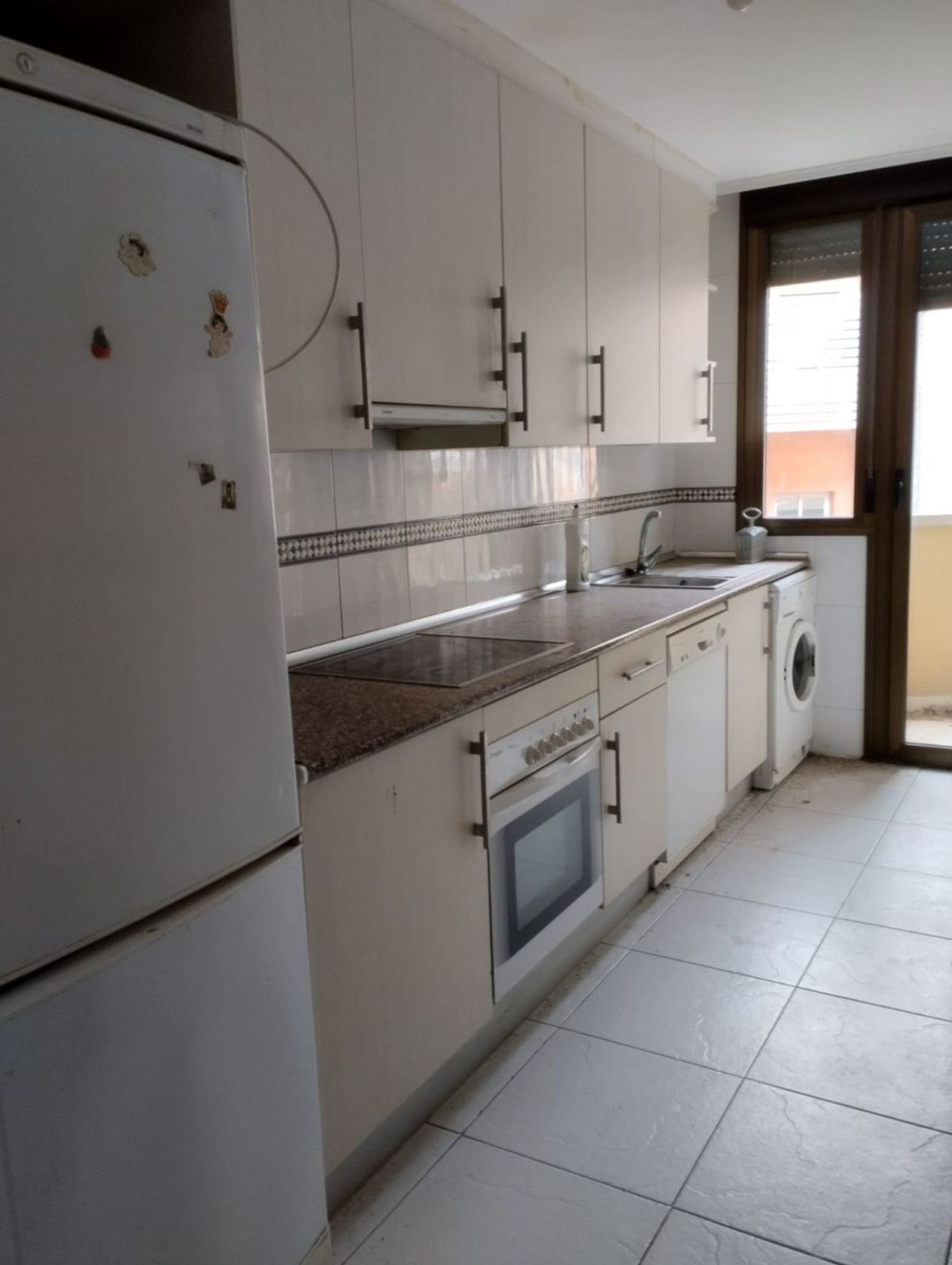 Kitchen of Flat for sale in  Logroño  with Terrace and Storage room