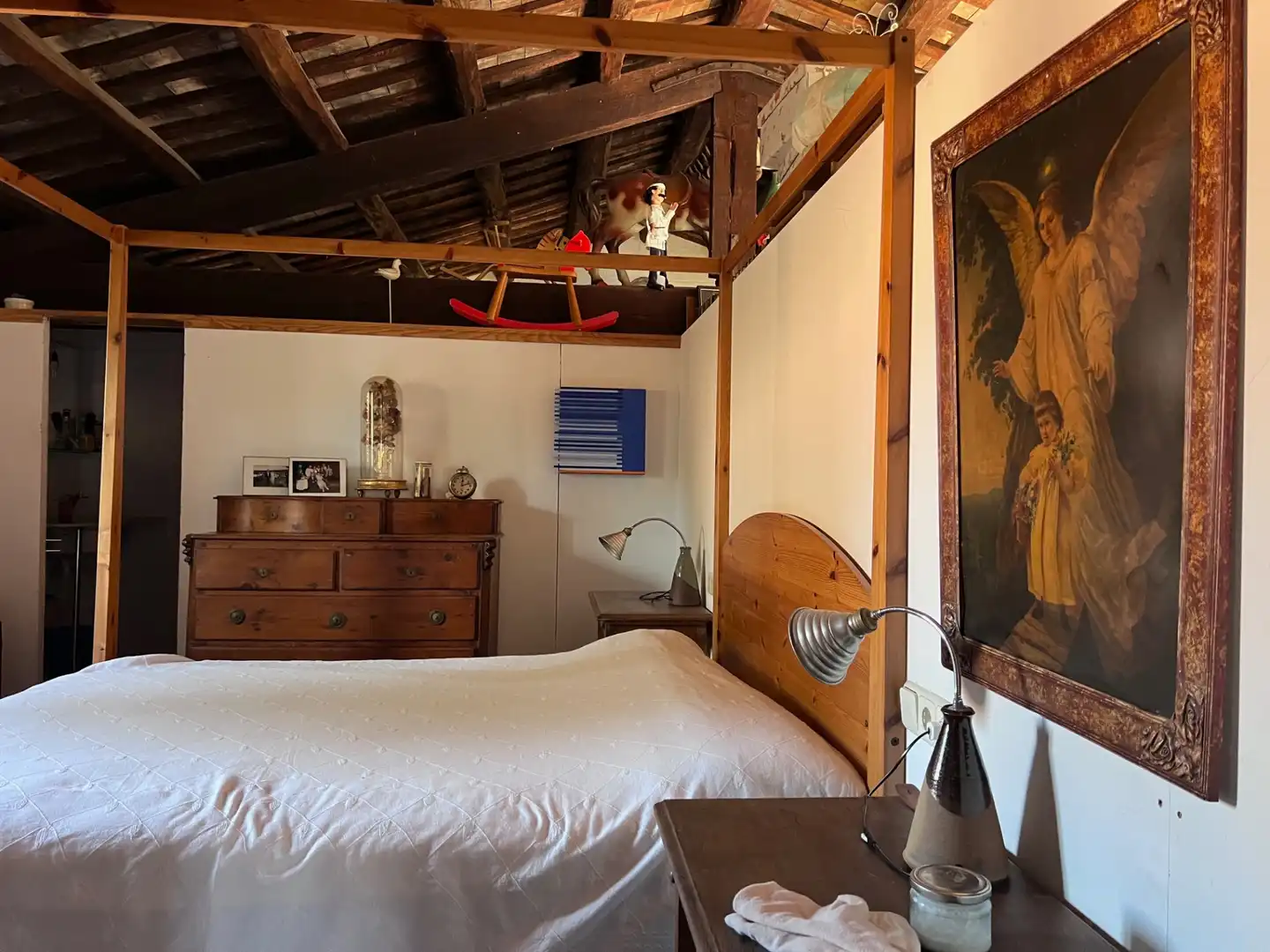 Dormitori de Finca rústica en venda en Mieres (Girona) amb Aire condicionat, Jardí privat i Parquet