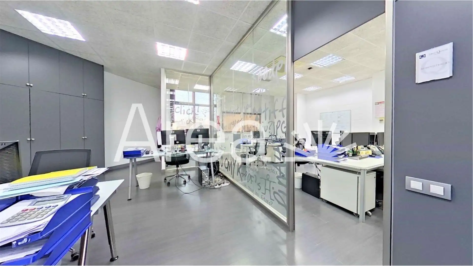 Office for sale in Mataró  with Air Conditioner and Heating