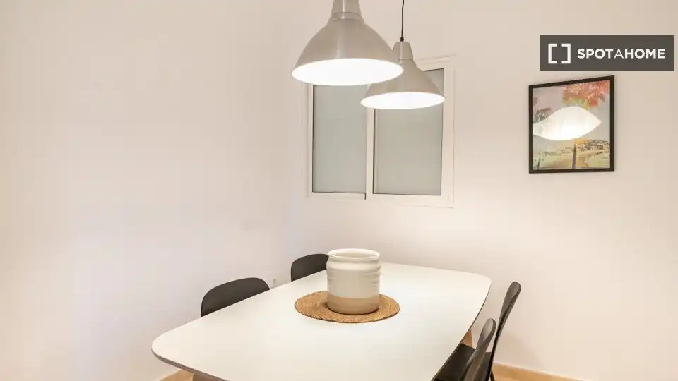 Flat with terrace to rent in Eixample, imagen 3
