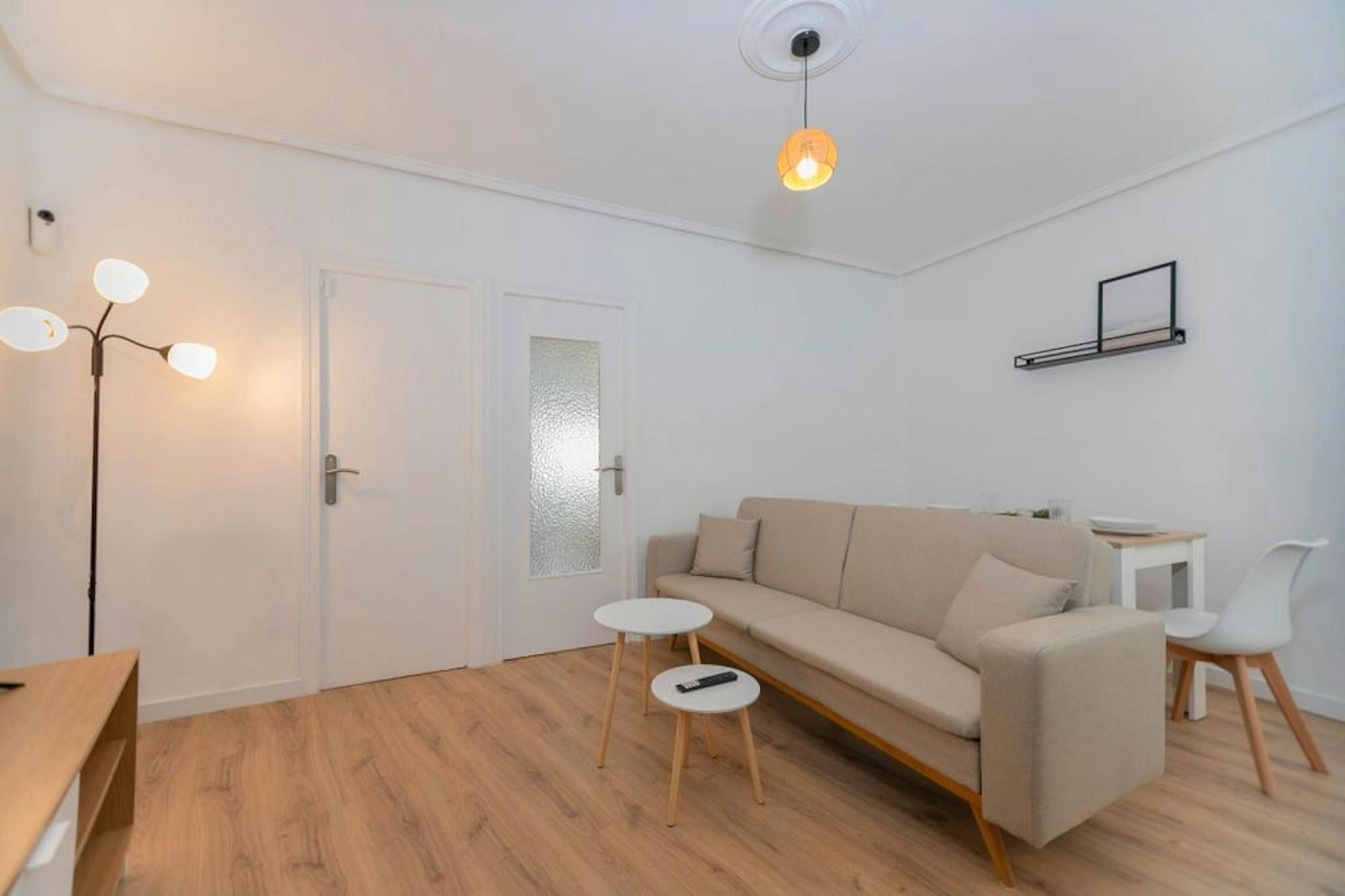 Living room of Flat to rent in  Valencia Capital  with Furnished, Washing machine and TV