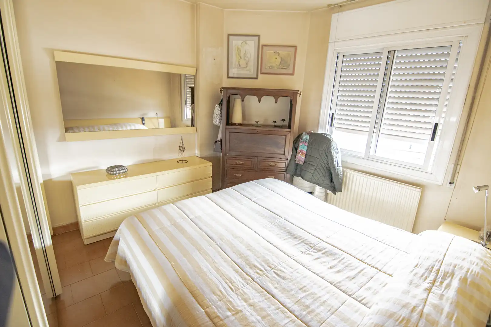 Habitación de Piso en venta en Barcelona con Calefacción