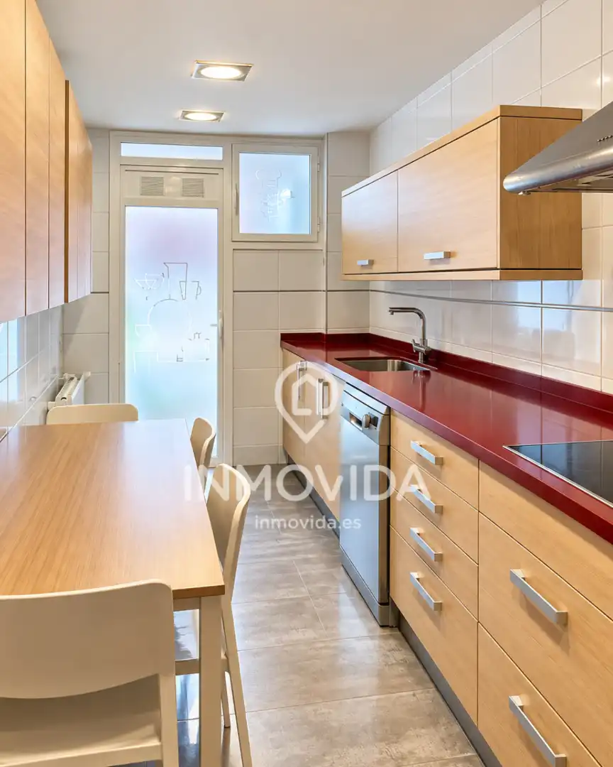 Piso con ascensor en venta en Avinguda de les Corts Valencianes 3, imagen 4