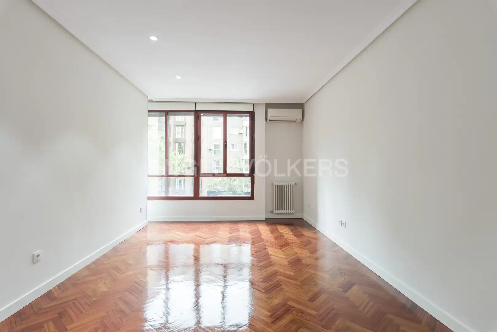 Sala d'estar de Pis de lloguer en Madrid amb Aire condicionat, Calefacció i Parquet