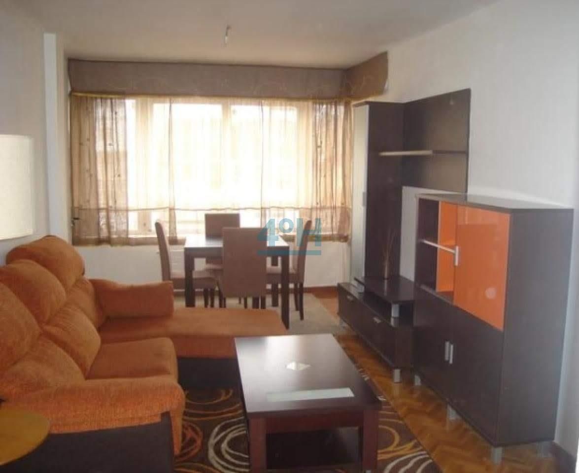Sala de estar de Apartamento de alquiler en Ourense Capital  con Calefacción y Amueblado