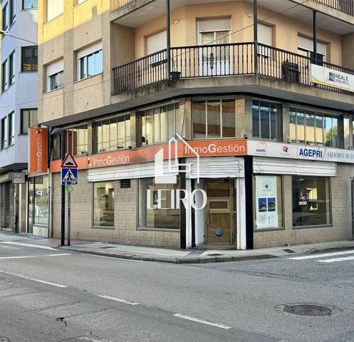 Local comercial en Alquiler en Rúa Colón, 1 en Vilagarcía