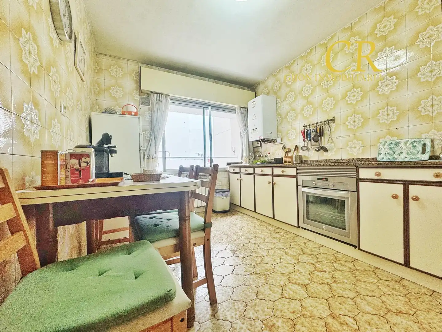 Cocina de Piso en venta en Gijón  con Calefacción, Terraza y Amueblado