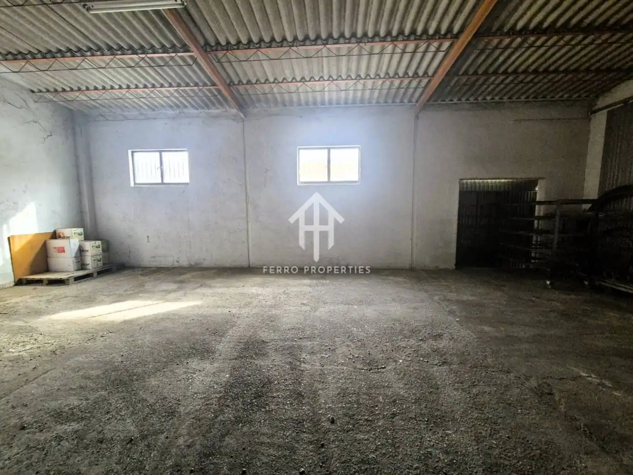 Industrial buildings for sale in Moraleda de Zafayona