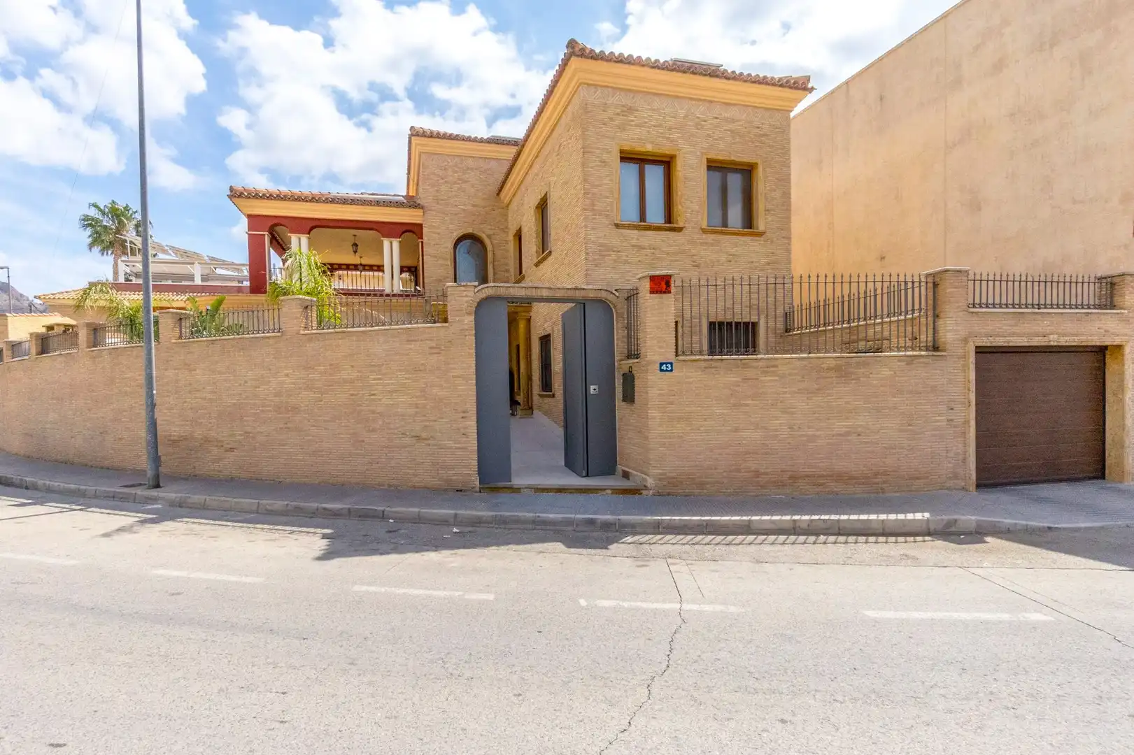 Vista exterior de Casa o chalet en venta en Orihuela con Aire acondicionado, Jardín privado y Terraza