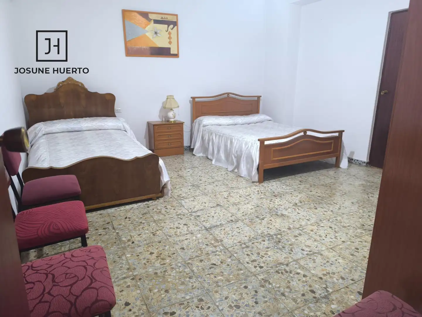 Dormitori de Finca rústica en venda en Esparragosa de la Serena amb Moblat