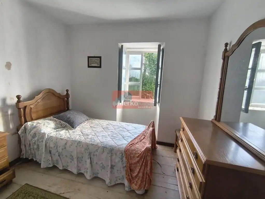 Habitación de Finca rústica en venta en Lugo con Terraza y Amueblado