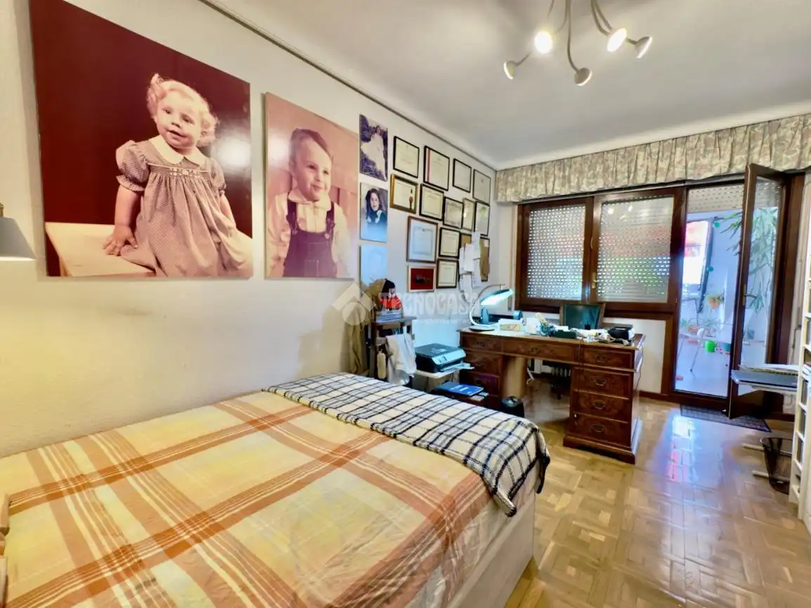 Bedroom of Flat for sale in Las Rozas de Madrid  with Air Conditioner, Heating and Terrace