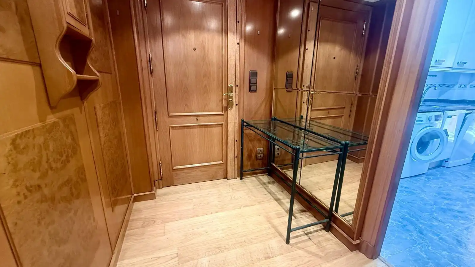 Flat for rent in Zaragoza  with Air Conditioner, Heating and Parquet flooring
