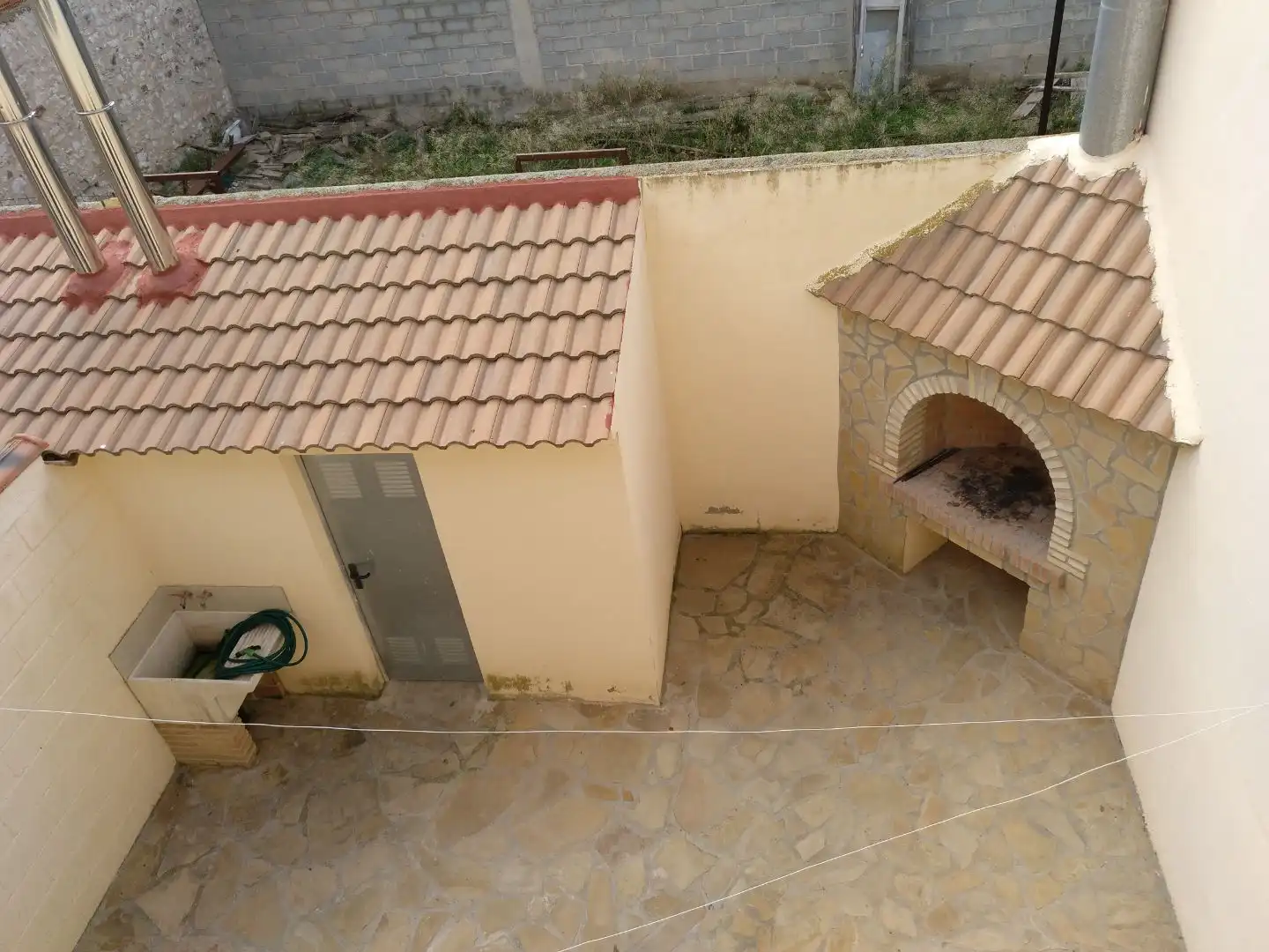 Terrasse von Wohnung zur Miete in Lécera mit Privatgarten, Terrasse und Abstellraum