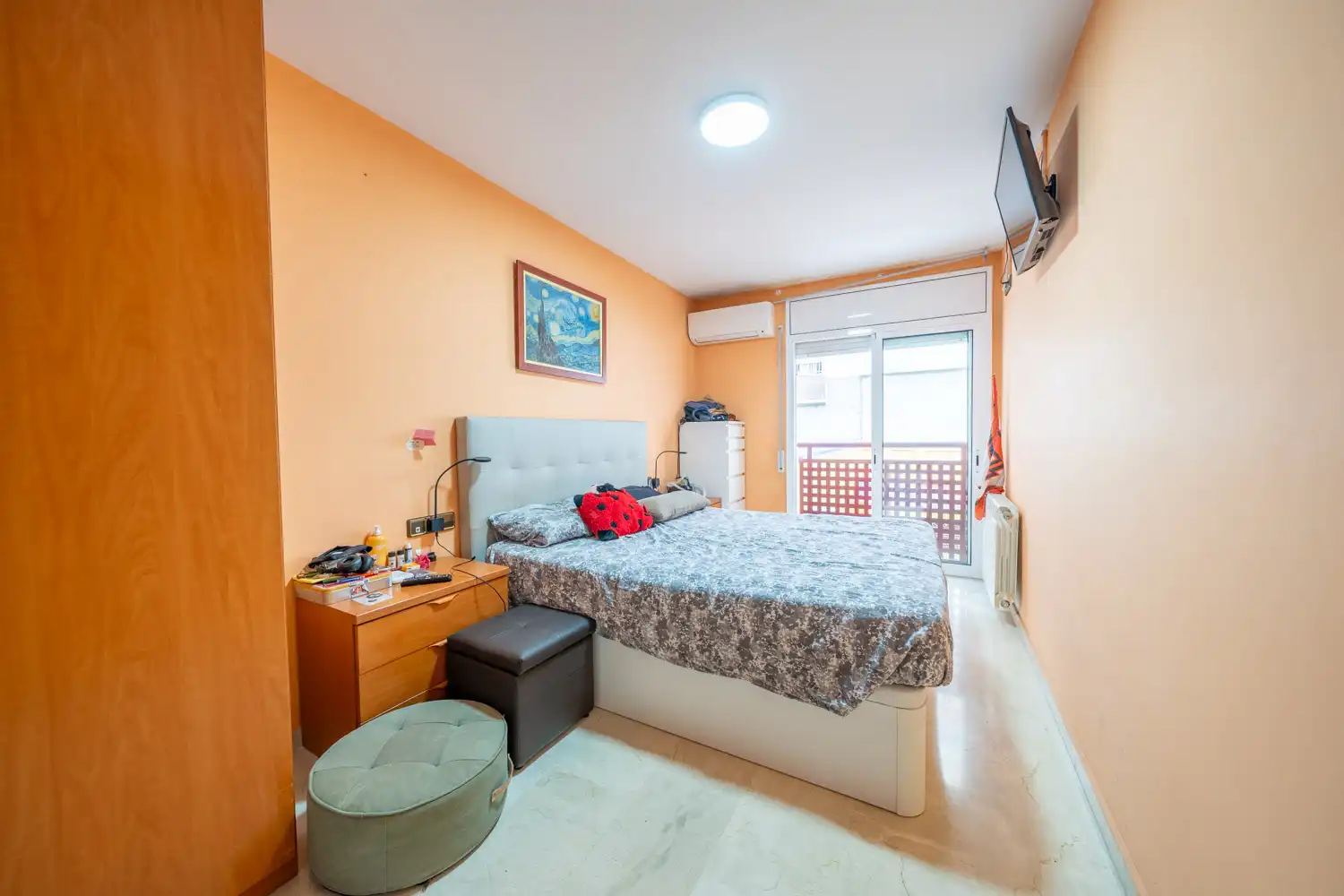 Habitación de Dúplex en venta en Badalona con Aire acondicionado, Calefacción y Terraza