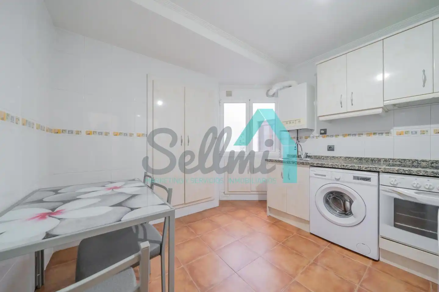 Piso con ascensor en venta en Calle Pérez de Ayala, imagen 9