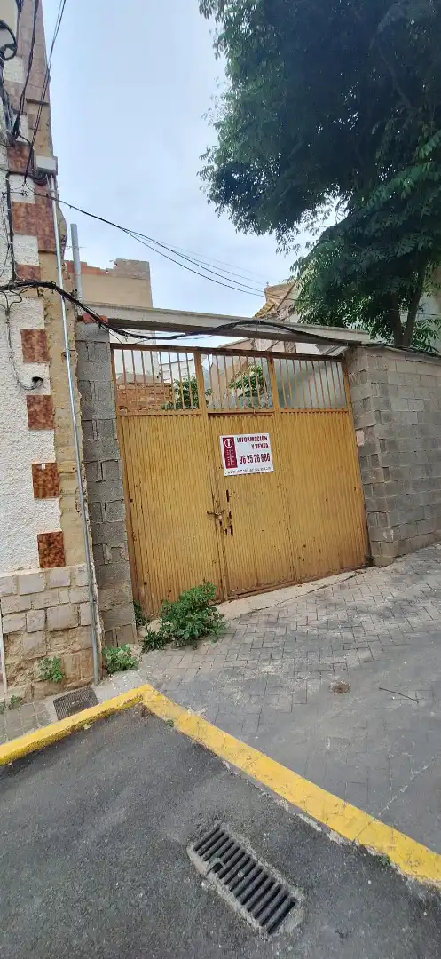 Residential land for sale in Turís