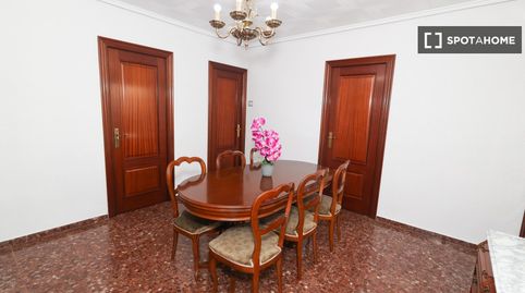 Foto 5 de Piso de alquiler en Aiora, Valencia Capital