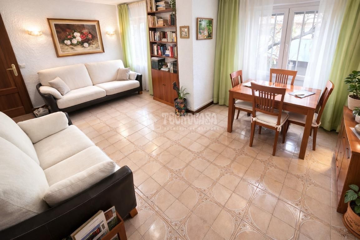 Living room of Flat for sale in  Zaragoza Capital  with Heating