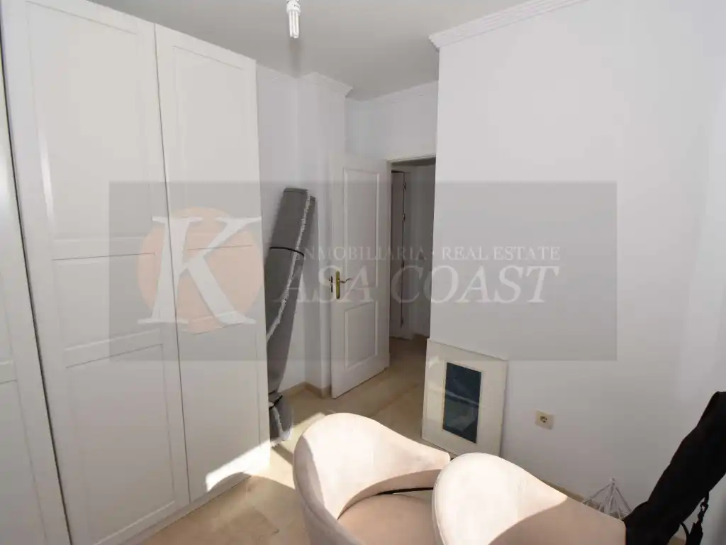 Bedroom of Attic for sale in Mijas  with Air Conditioner, Private garden and Terrace