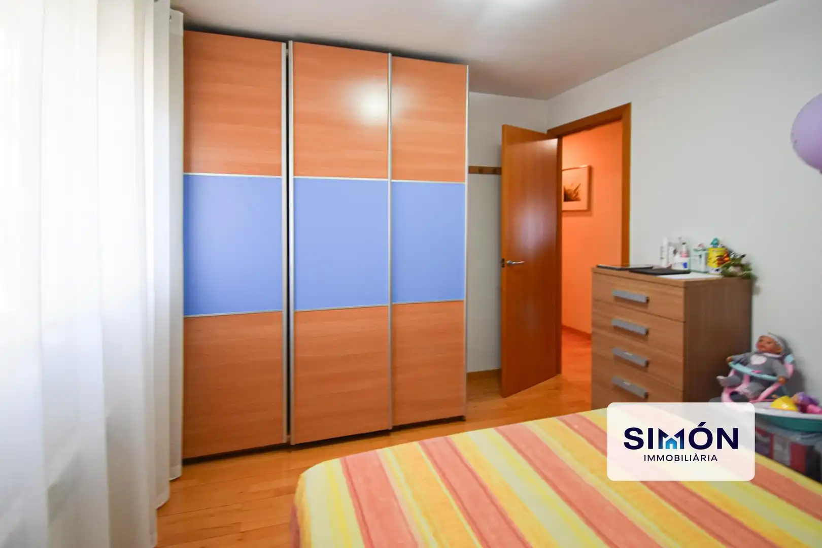 Bedroom of Flat for sale in Manresa  with Air Conditioner, Heating and Storage room