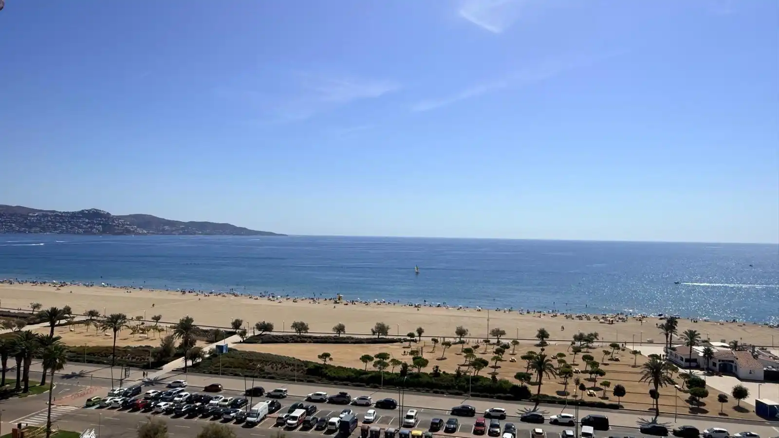 Parking de Apartamento en venta en Empuriabrava con Terraza y Amueblado