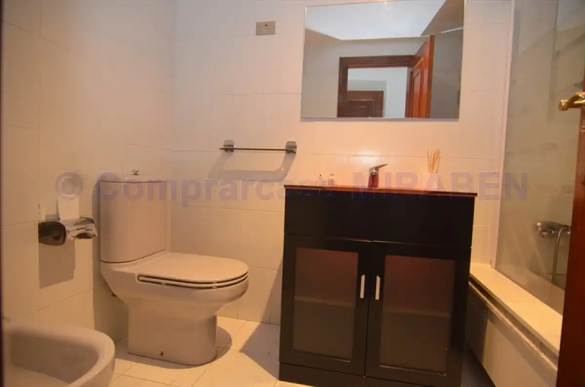 Bathroom of Flat for rent in Boiro, A Coruña