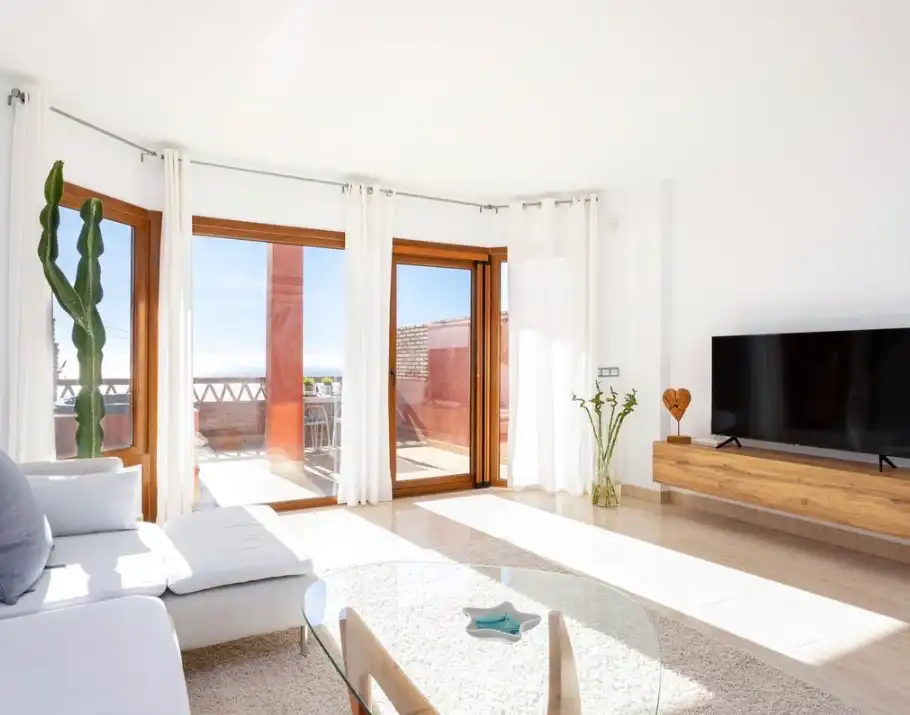 Piso con piscina en venta en Las Gaviotas  - Carvajal, imagen 6