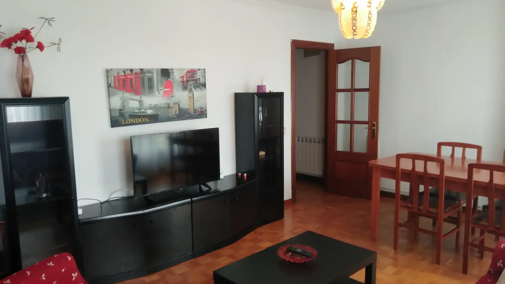 Sala d'estar de Pis de lloguer en Santander amb Calefacció, Moblat i Forn