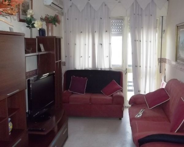 Sala d'estar de Pis en venda en  Córdoba Capital amb Aire condicionat i Terrassa
