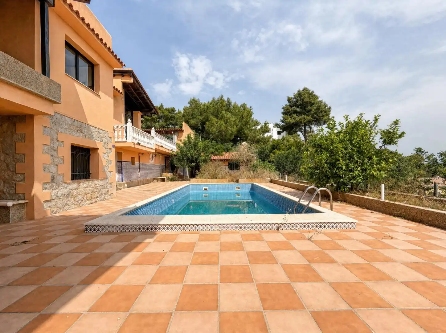 Piscina de Casa o xalet en venda en Santa Eulària des Riu amb Jardí privat, Terrassa i Traster