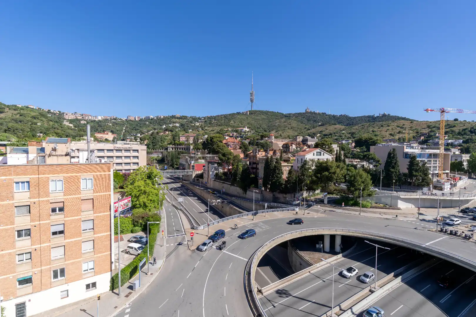Vista exterior de Pis en venda en Barcelona amb Aire condicionat, Calefacció i Terrassa