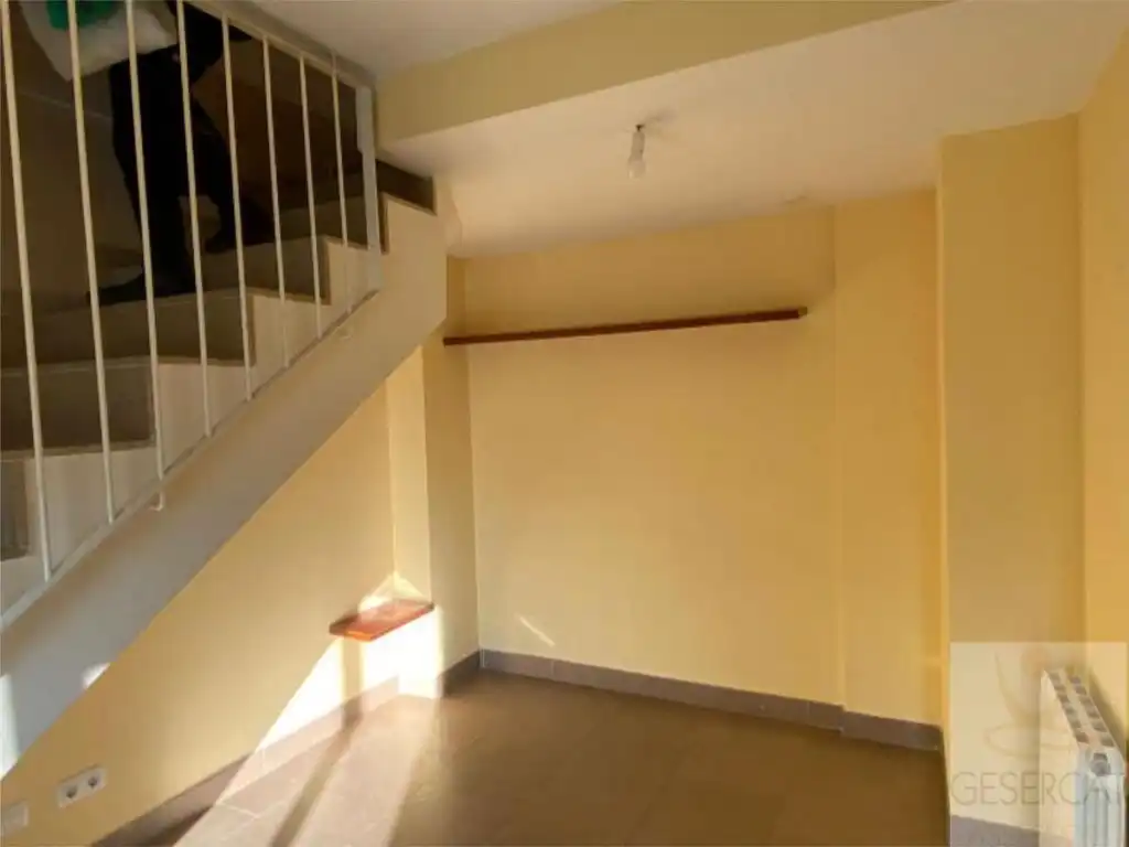 Maisonette zum Verkauf in Rubí mit Terrasse und Balkon