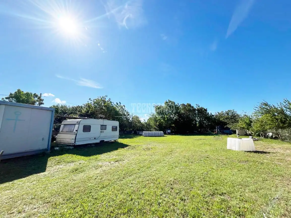 Country homes for sale in Zaragoza  with Storage room