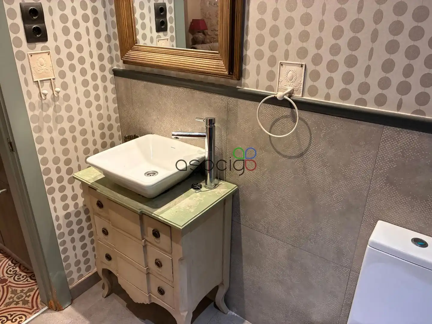 Baño de Piso en venta en El Olivar con Calefacción y Amueblado