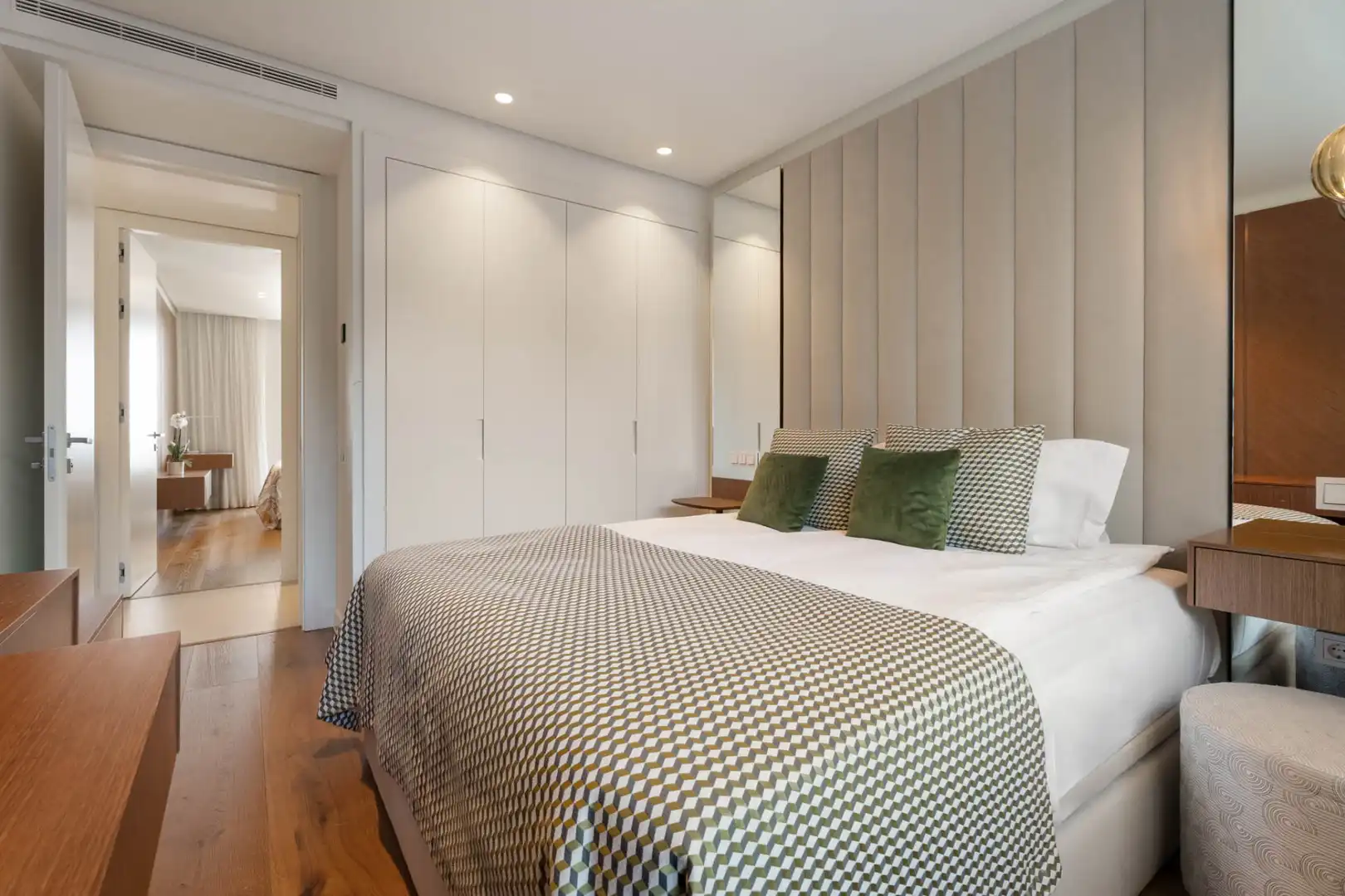 Habitación de Planta baja en venta en Ojén con Aire acondicionado, Jardín privado y Terraza