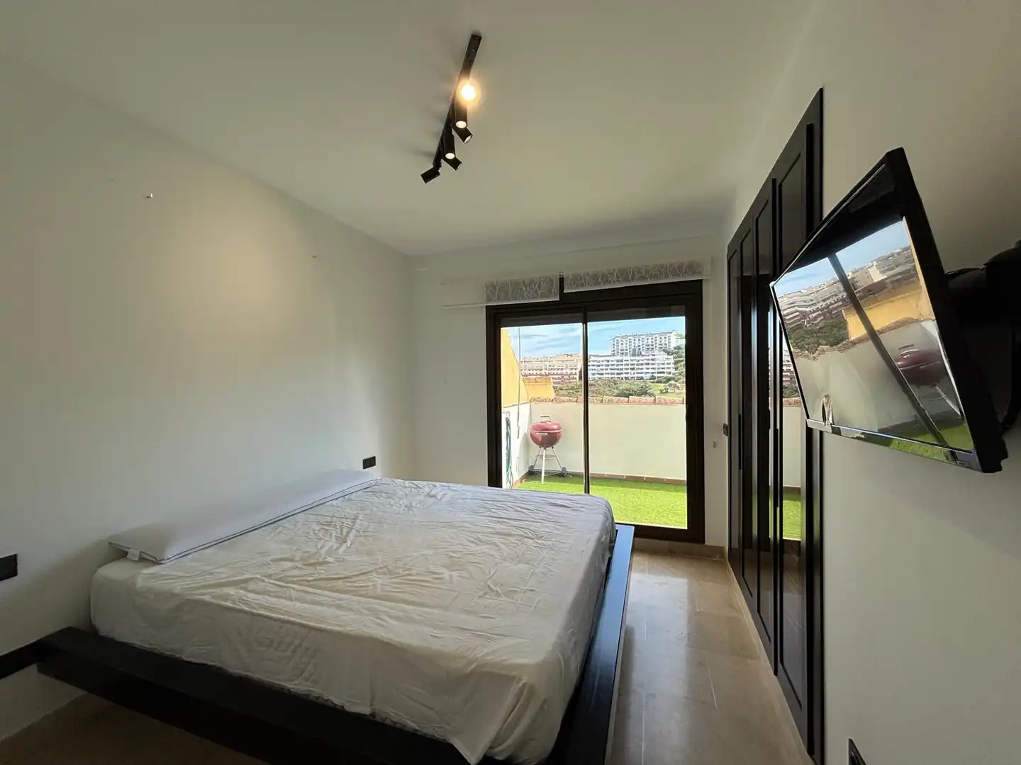 Apartament amb piscina de lloguer a Urbanizacion Duquesa Village 8B, imagen 7