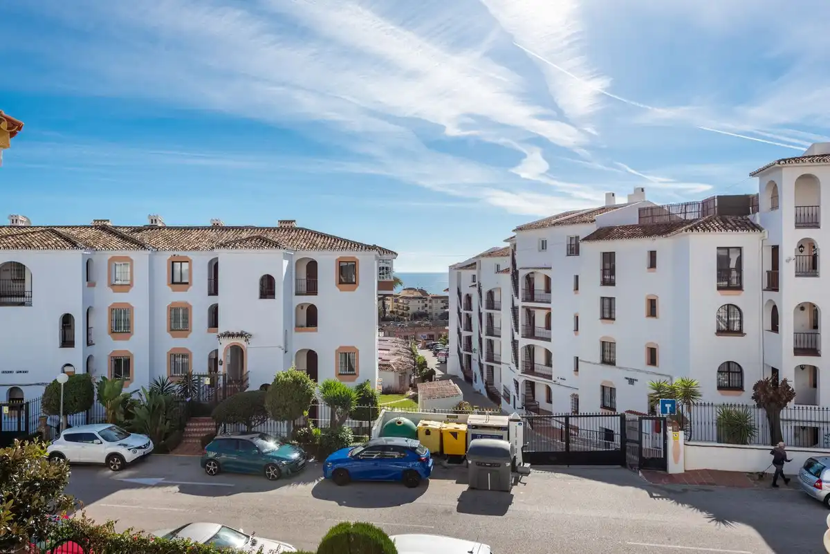 Vista exterior de Apartament en venda en Mijas amb Aire condicionat, Calefacció i Terrassa