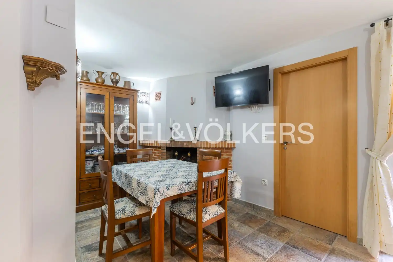 Casa o xalet en venda en Villar del Arzobispo amb Aire condicionat, Calefacció i Traster
